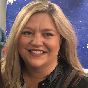 Meet your Posher, April